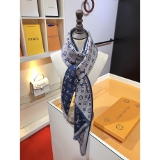 Louis Vuitton Scarf